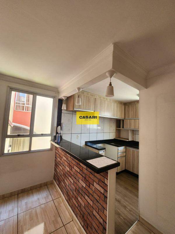 Apartamento à venda no Santa Terezinha: 