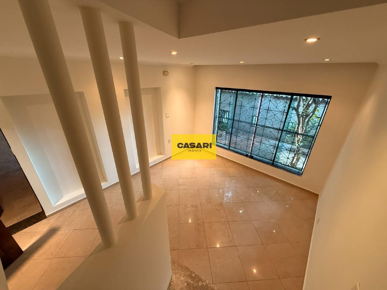 Sobrado para à venda no bairro Centro, São Bernardo do Campo - Casari Imóveis: 