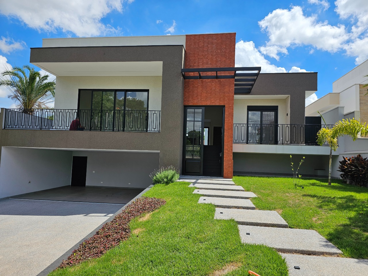 Casa para à venda no bairro Flora Ville, São Bernardo do Campo - Casari Imóveis: 
