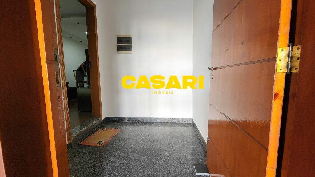 Casa para à venda no bairro Planalto, São Bernardo do Campo - Casari Imóveis: 