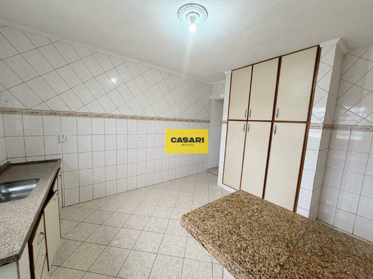 Sobrado para à venda no bairro Jardim Stella, Santo André - Casari Imóveis: 