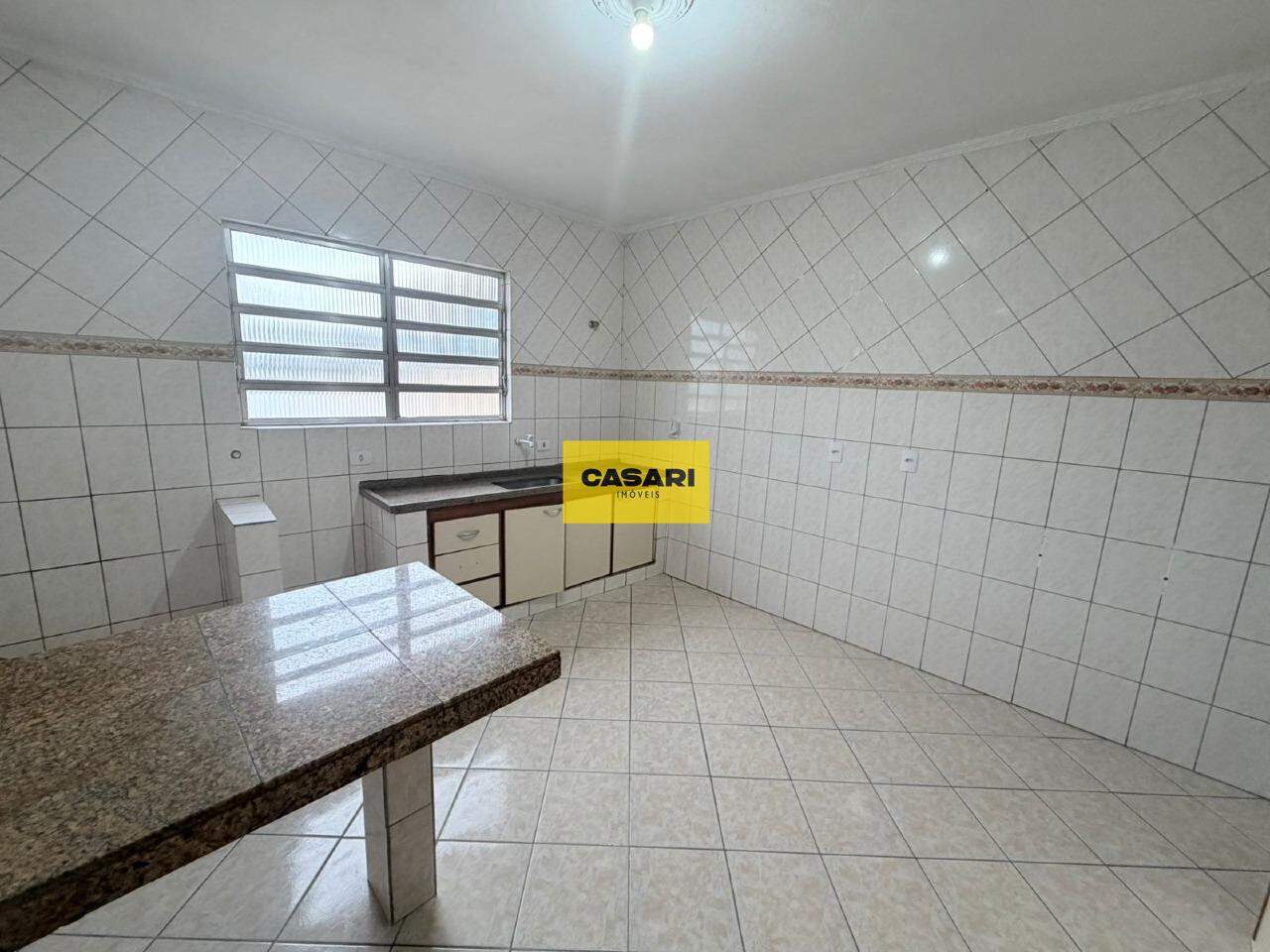 Sobrado para à venda no bairro Jardim Stella, Santo André - Casari Imóveis: 