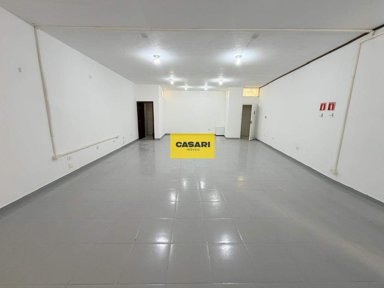 Prédio para para aluguel no bairro Jardim do Mar, São Bernardo do Campo - Casari Imóveis: 