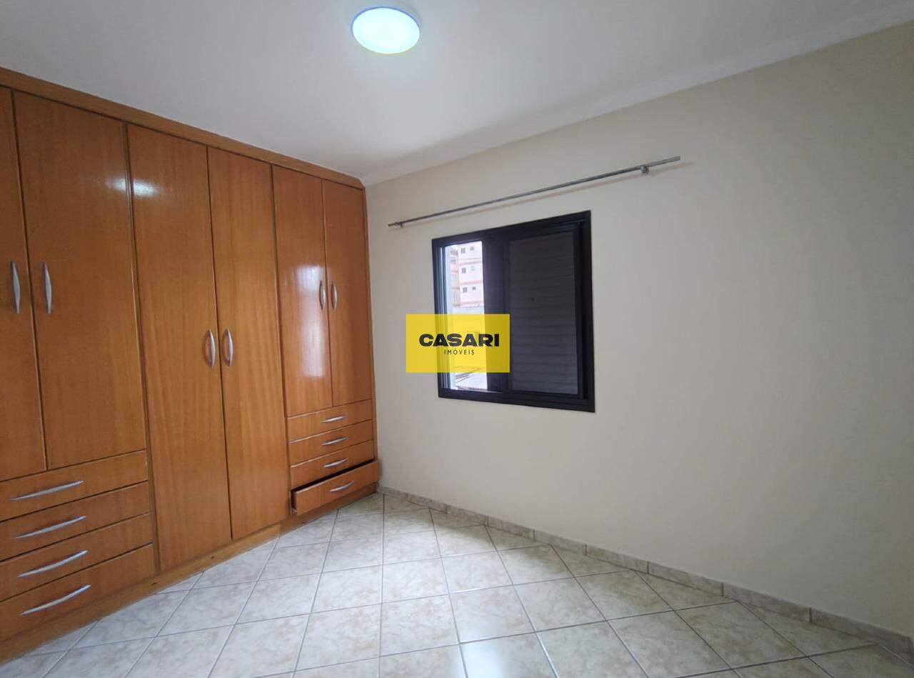 Apartamento para para aluguel no bairro Baeta Neves, São Bernardo do Campo - Casari Imóveis: 