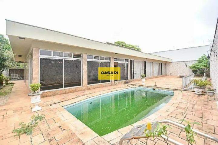 Casa para para aluguel no bairro Jardim do Mar, São Bernardo do Campo - Casari Imóveis: 