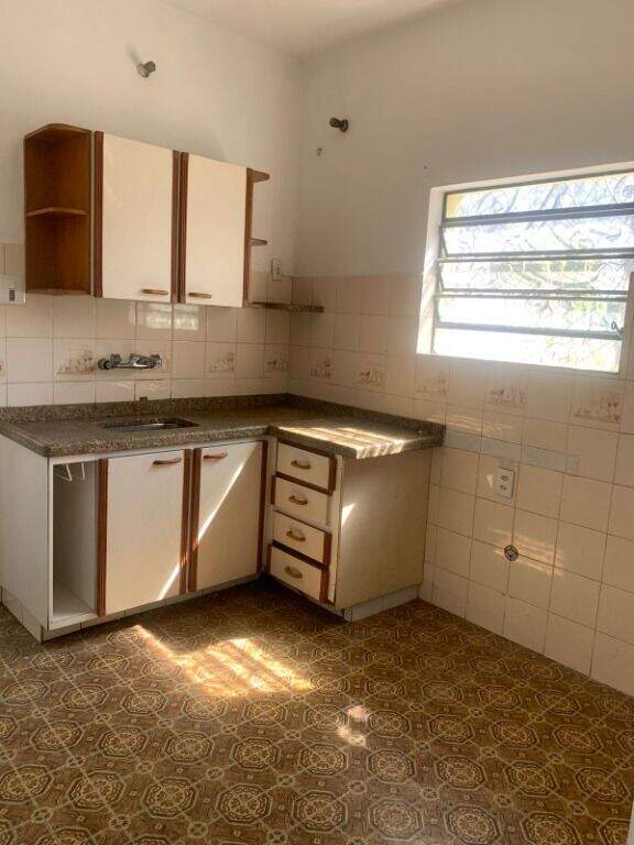 Casa para para aluguel no bairro Rudge Ramos, São Bernardo do Campo - Casari Imóveis: 