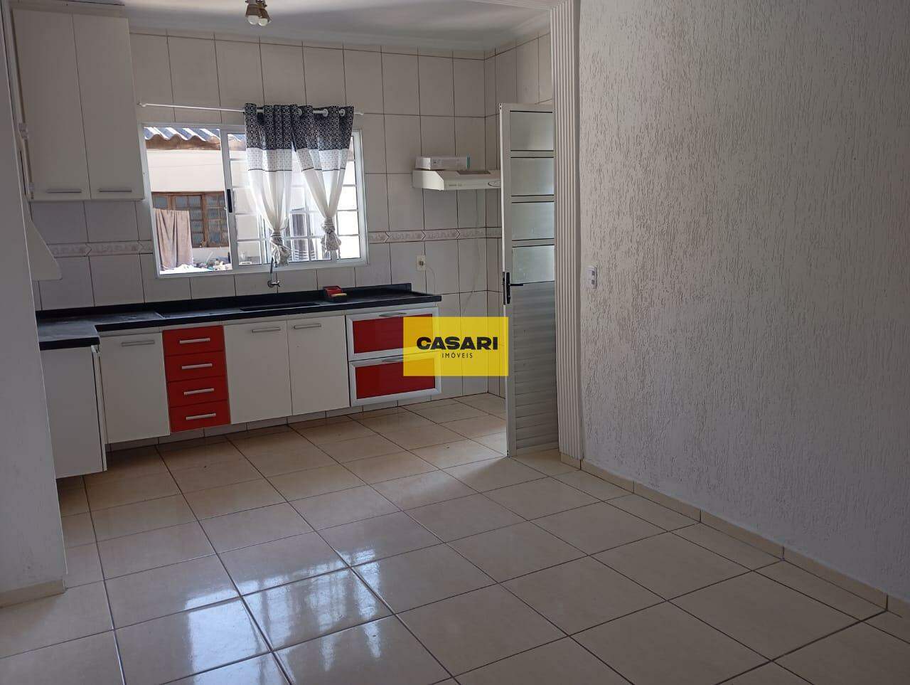 Casa para para aluguel no bairro Dos Casa, São Bernardo do Campo - Casari Imóveis: 