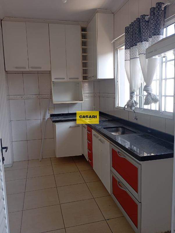 Casa para para aluguel no bairro Dos Casa, São Bernardo do Campo - Casari Imóveis: 