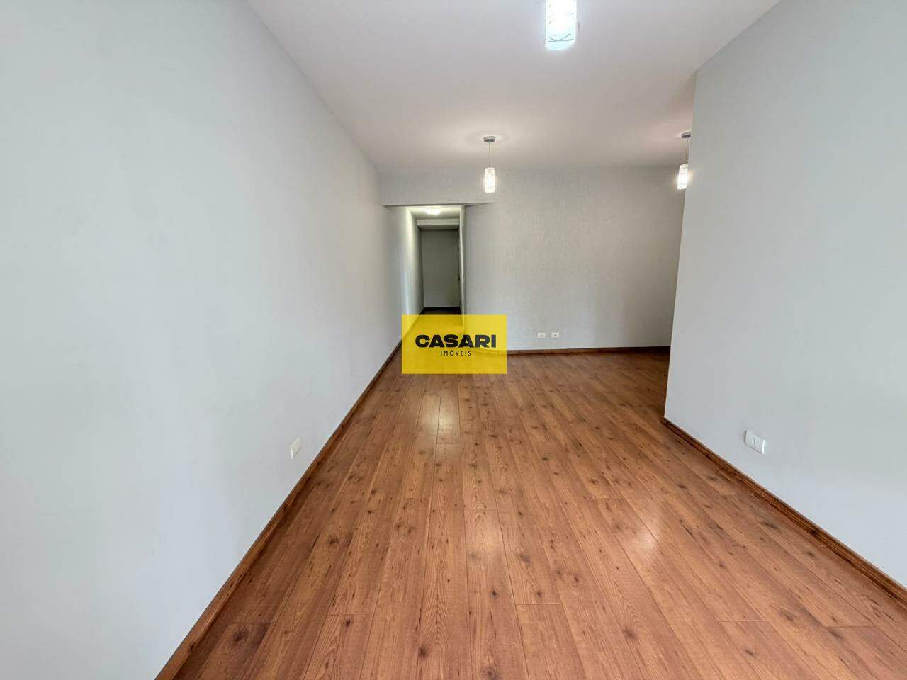 Apartamento para para aluguel no bairro Rudge Ramos, São Bernardo do Campo - Casari Imóveis: 