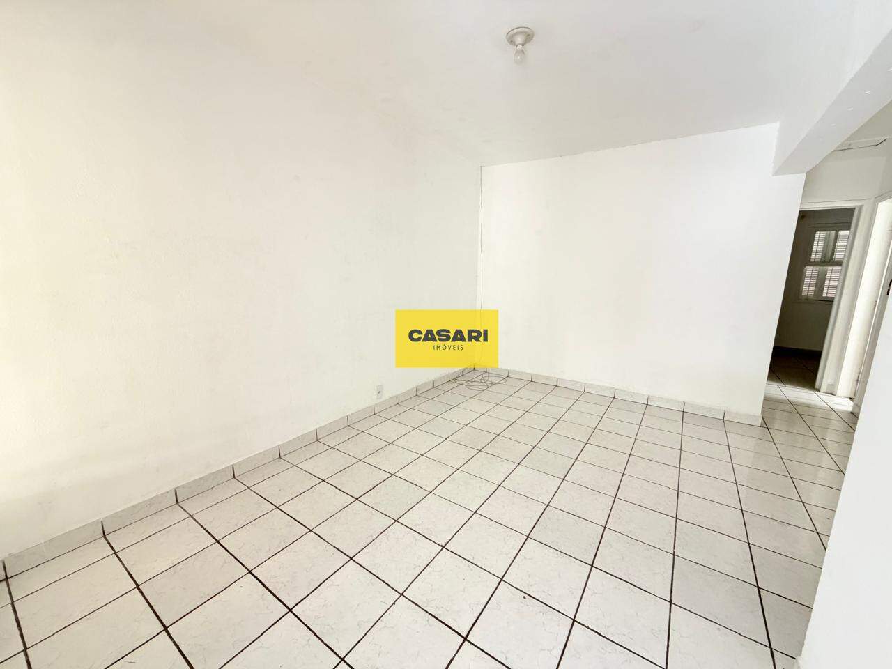 Casa para para aluguel no bairro Jordanópolis, São Bernardo do Campo - Casari Imóveis: 