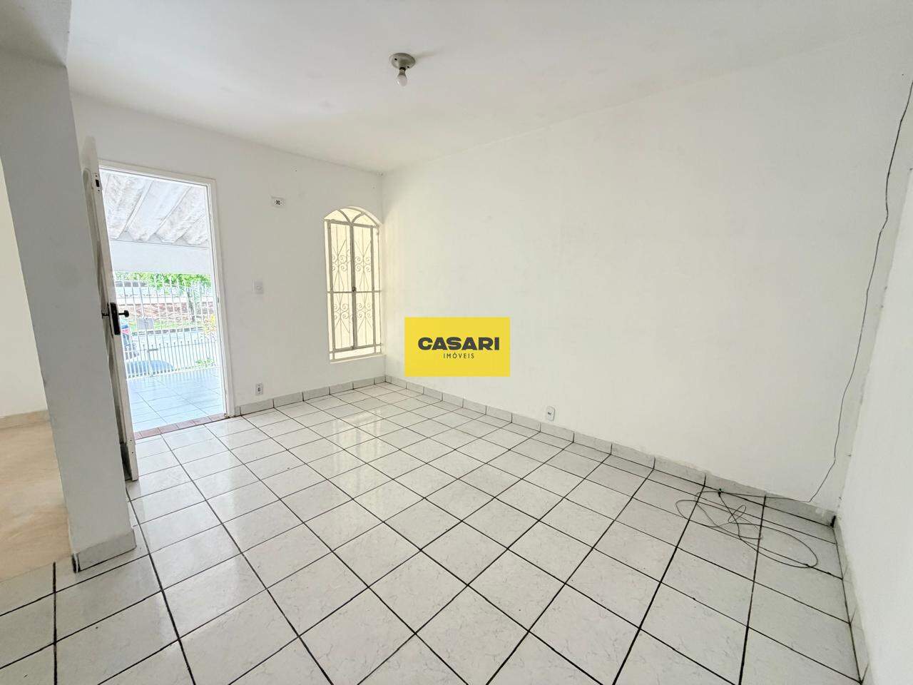 Casa para para aluguel no bairro Jordanópolis, São Bernardo do Campo - Casari Imóveis: 
