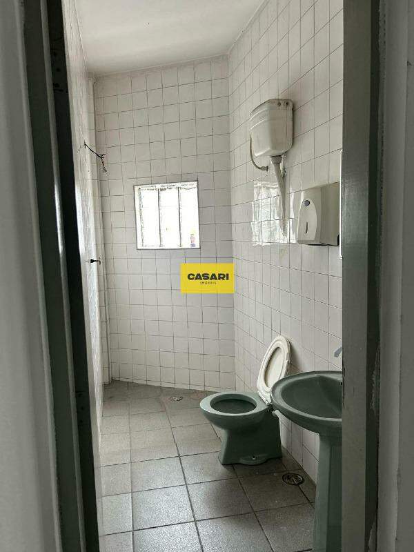 Sala para para aluguel no bairro Chácara Peres, Diadema - Casari Imóveis: 