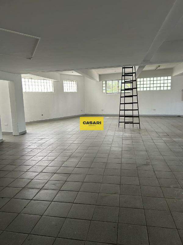 Sala para para aluguel no bairro Chácara Peres, Diadema - Casari Imóveis: 