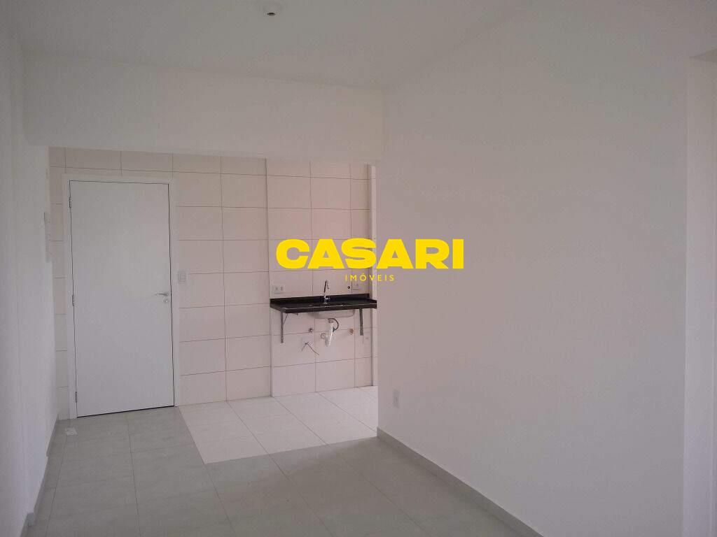 Apartamento para para aluguel no bairro Rudge Ramos, São Bernardo do Campo - Casari Imóveis: 