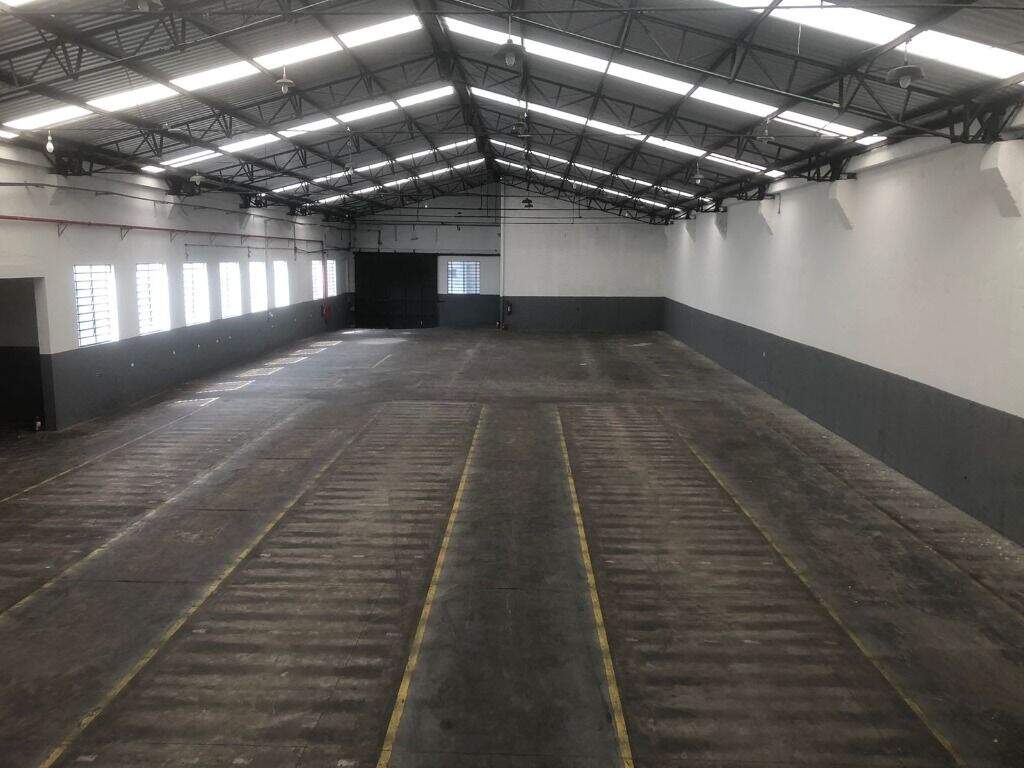 Galpão para para aluguel no bairro Jordanópolis, São Bernardo do Campo - Casari Imóveis: 