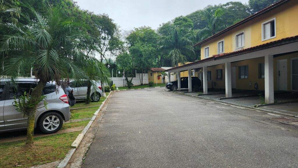 Sobrado para para aluguel no bairro Dos Casa, São Bernardo do Campo - Casari Imóveis: 