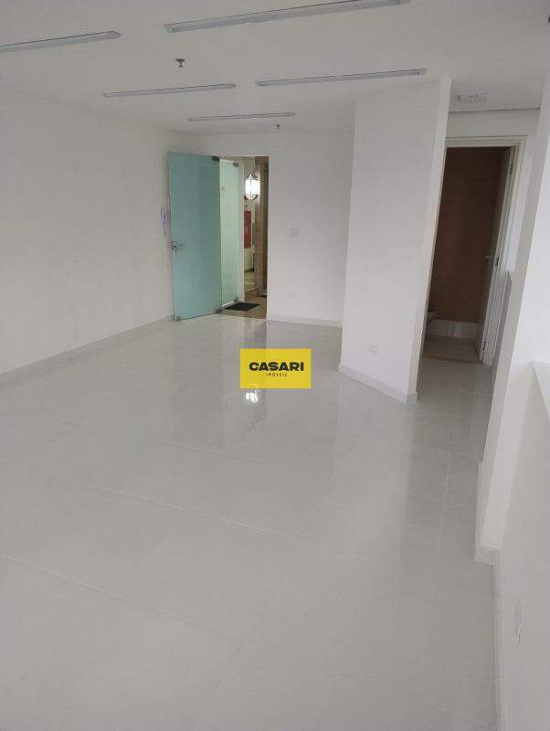 Sala para para aluguel no bairro Santa Terezinha, São Bernardo do Campo - Casari Imóveis: 