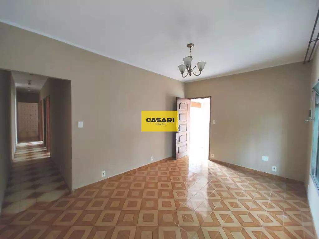 Casa para para aluguel no bairro Paulicéia, São Bernardo do Campo - Casari Imóveis: 