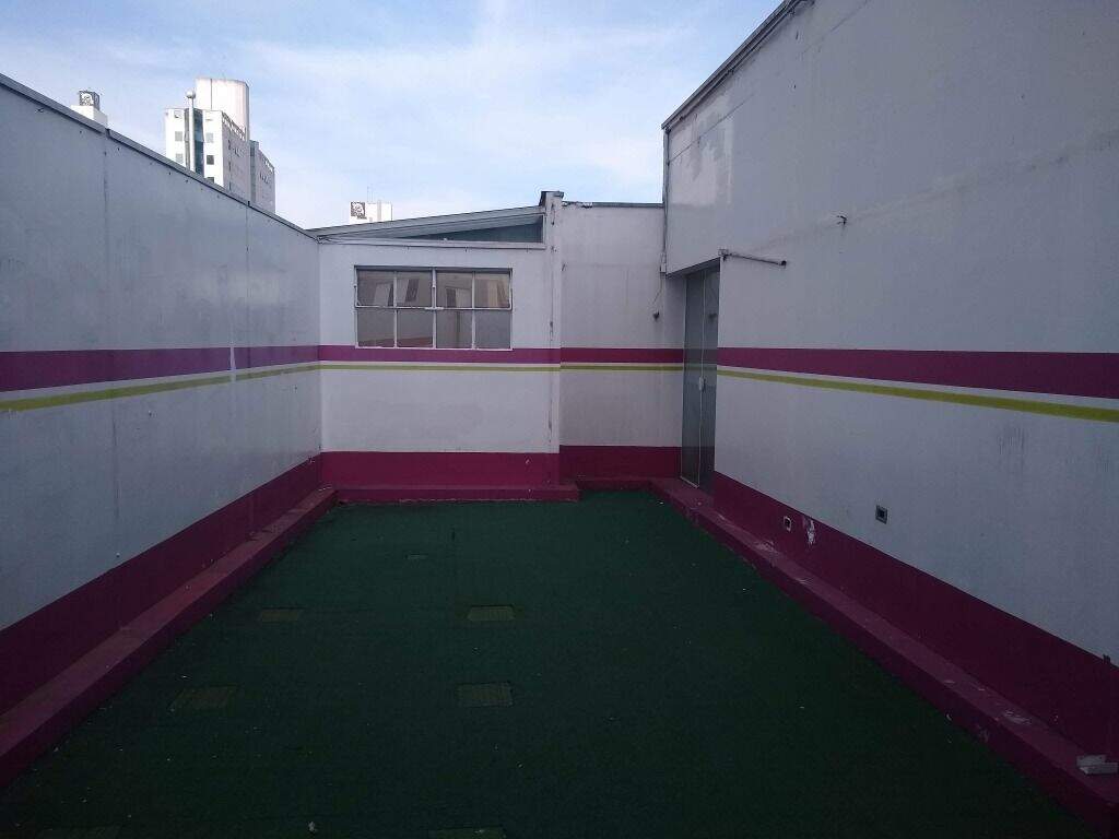 Prédio para para aluguel no bairro Baeta Neves, São Bernardo do Campo - Casari Imóveis: 