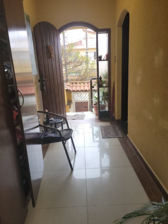 Sobrado para para aluguel no bairro Jardim Hollywood, São Bernardo do Campo - Casari Imóveis: 
