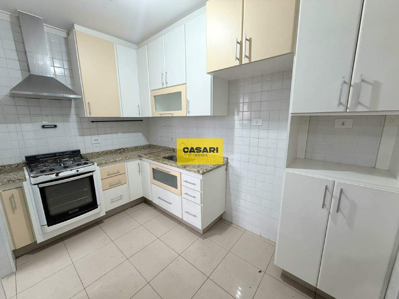Apartamento para para aluguel no bairro Rudge Ramos, São Bernardo do Campo - Casari Imóveis: 