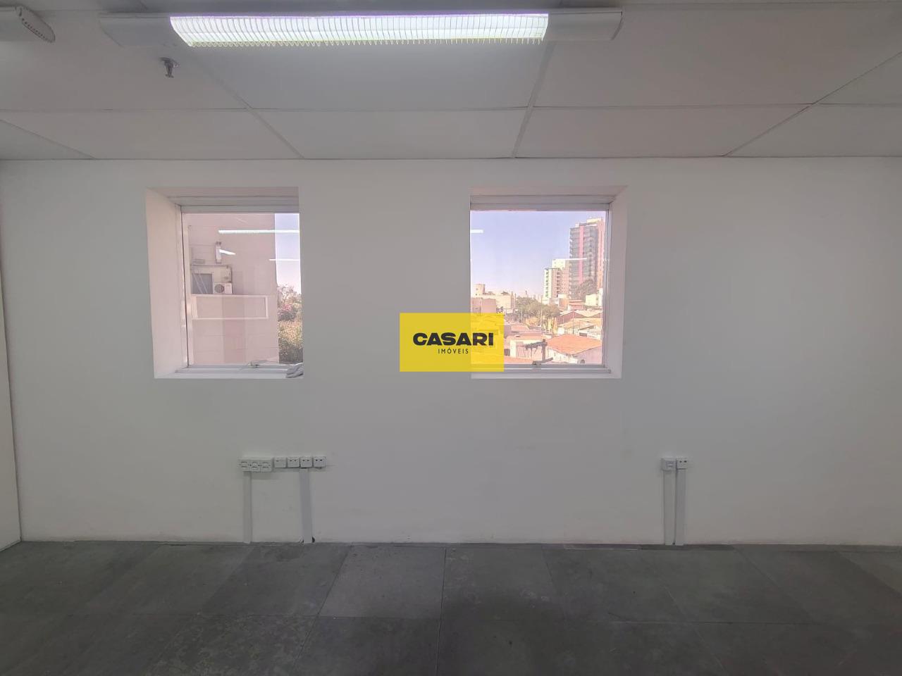Sala para para aluguel no bairro Rudge Ramos, São Bernardo do Campo - Casari Imóveis: 