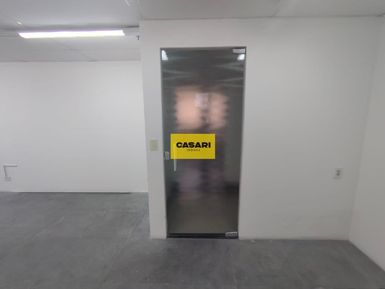 Sala para para aluguel no bairro Rudge Ramos, São Bernardo do Campo - Casari Imóveis: 