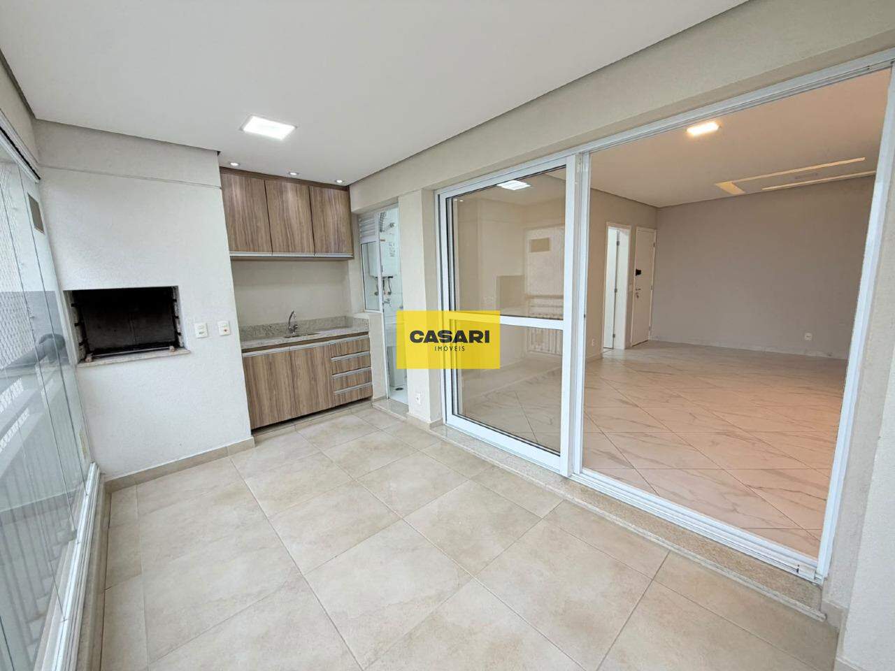 Apartamento para para aluguel no bairro Baeta Neves, São Bernardo do Campo - Casari Imóveis: 