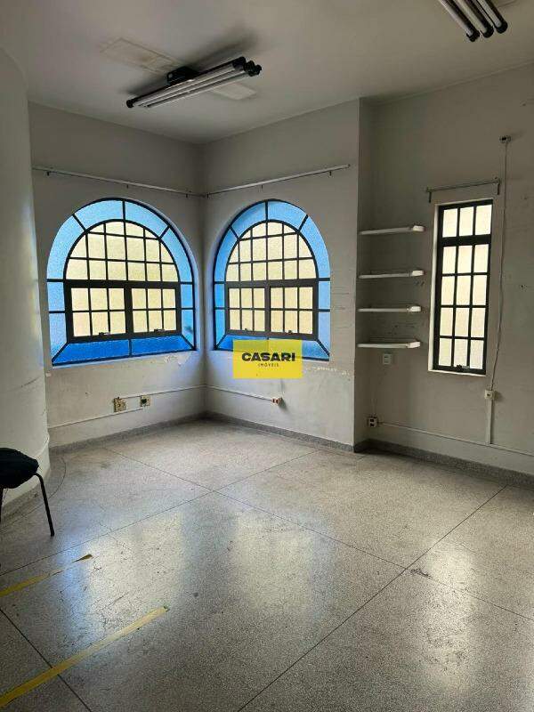 Prédio para para aluguel no bairro Jardim do Mar, São Bernardo do Campo - Casari Imóveis: 
