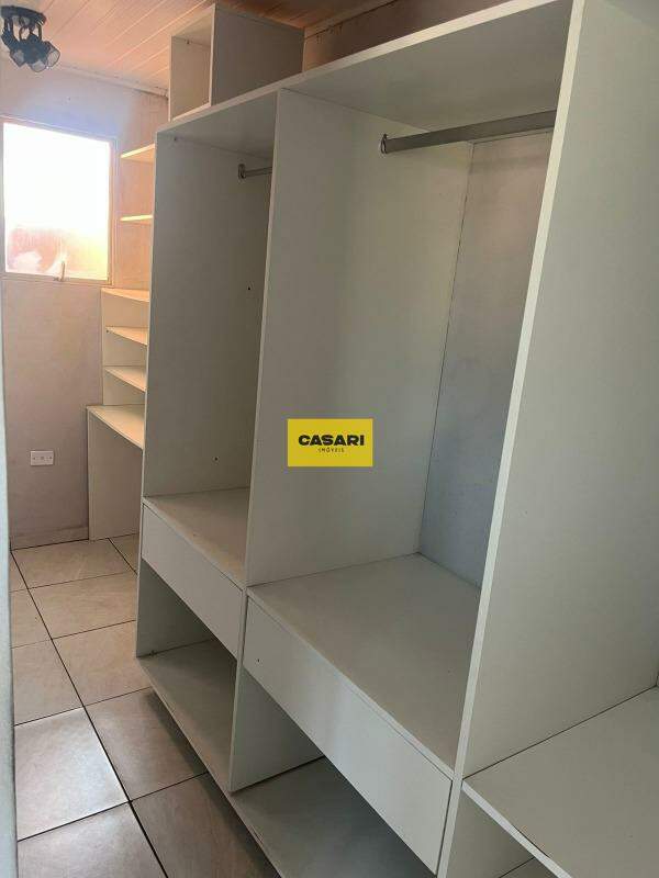Casa para para aluguel no bairro Dos Casa, São Bernardo do Campo - Casari Imóveis: 