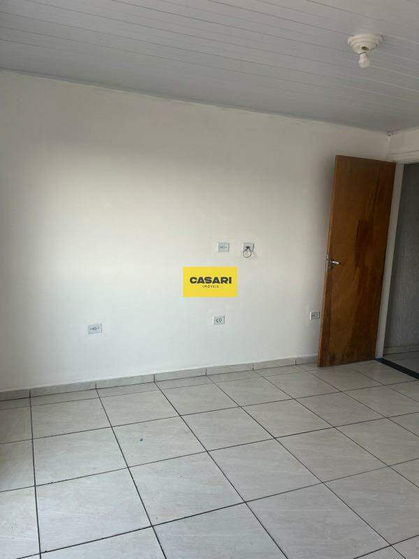 Casa para para aluguel no bairro Dos Casa, São Bernardo do Campo - Casari Imóveis: 