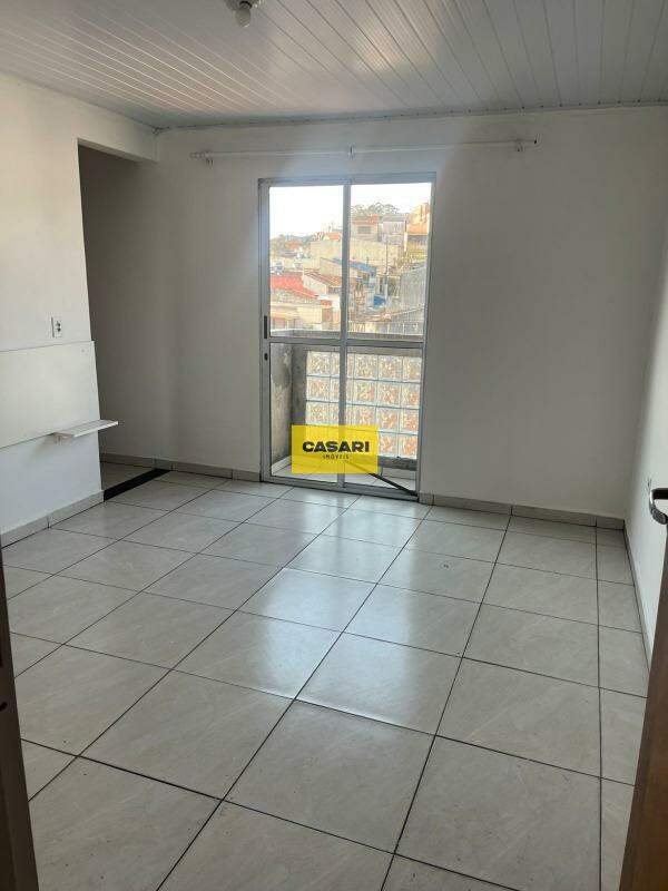 Casa para para aluguel no bairro Dos Casa, São Bernardo do Campo - Casari Imóveis: 