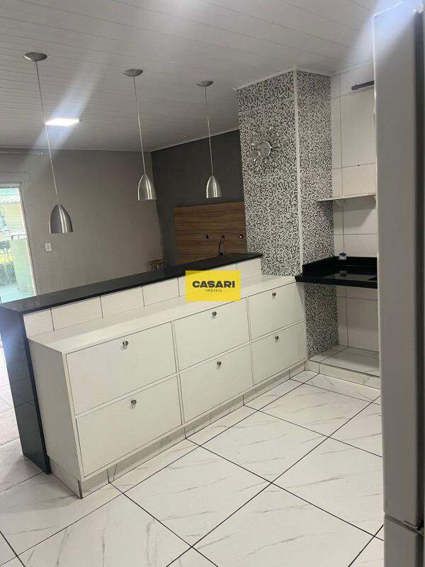 Casa para para aluguel no bairro Dos Casa, São Bernardo do Campo - Casari Imóveis: 