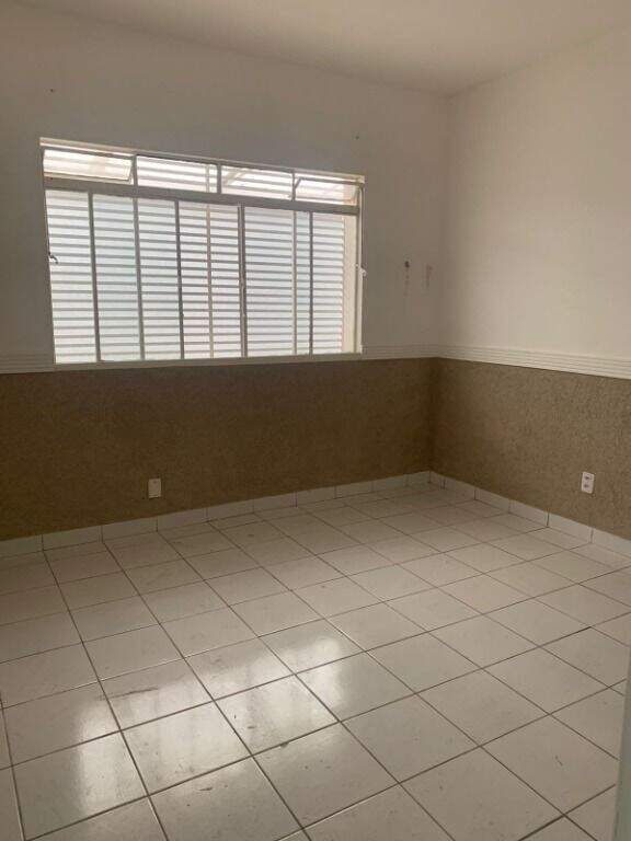Casa para aluguel no Centro: 