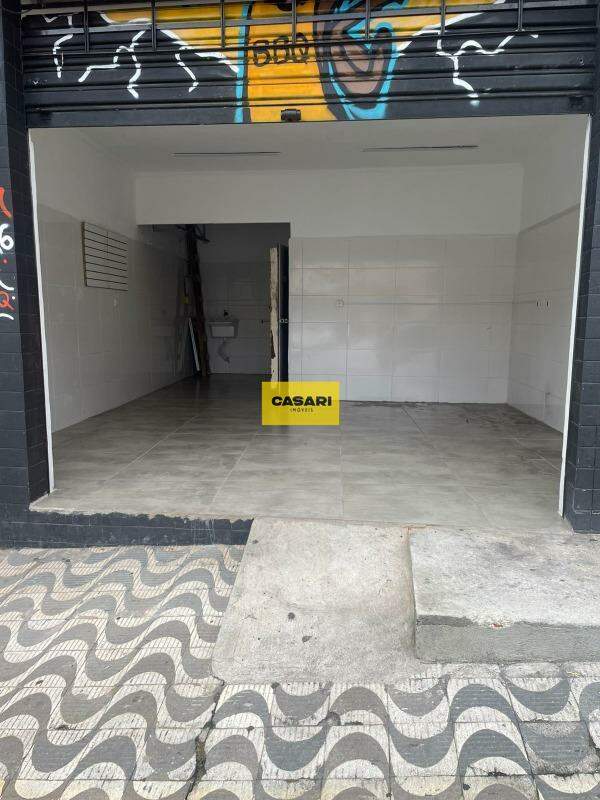 Salão para para aluguel no bairro Vila Assunção, Santo André - Casari Imóveis: 