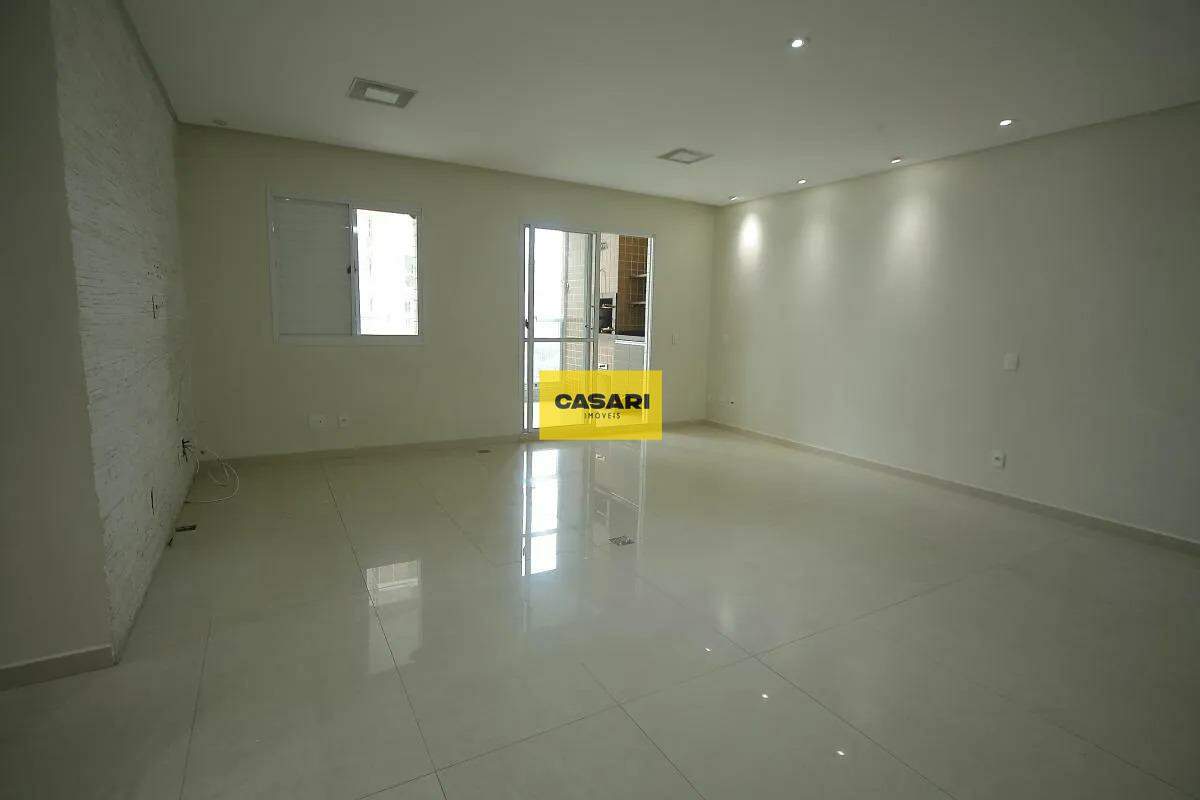 Apartamento para aluguel no bairro Baeta Neves, São Bernardo do Campo - Casari Imóveis: 