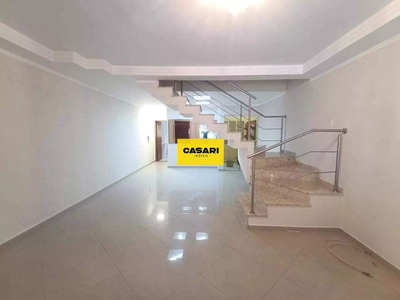 Sobrado para para aluguel no bairro Independência, São Bernardo do Campo - Casari Imóveis: 