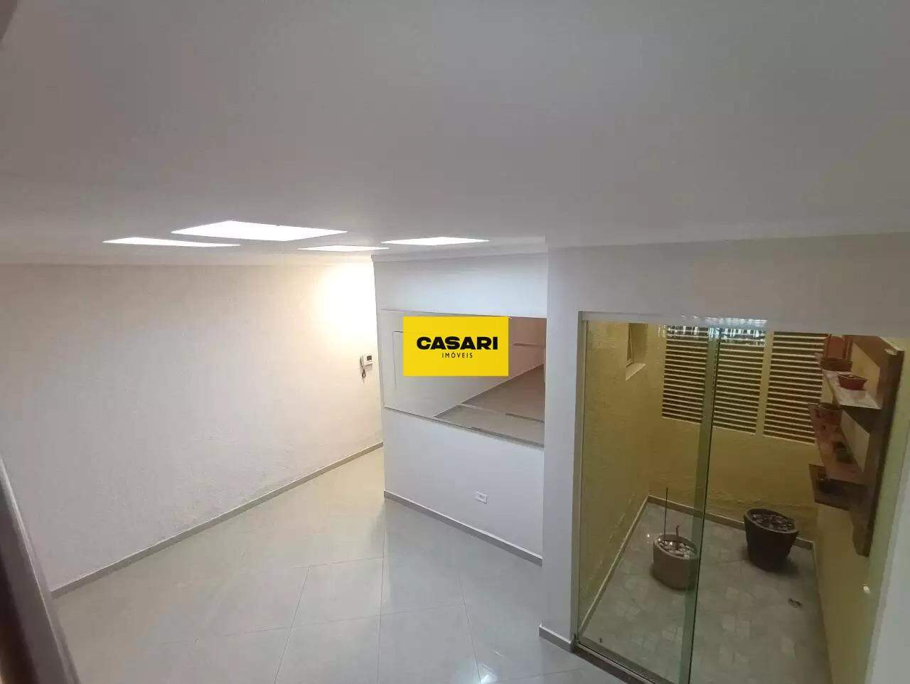 Sobrado para para aluguel no bairro Independência, São Bernardo do Campo - Casari Imóveis: 