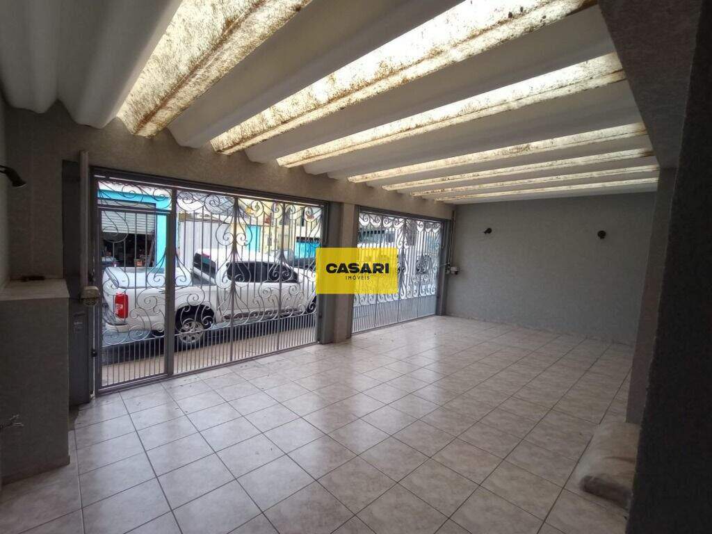 Sobrado para aluguel no bairro Rudge Ramos, São Bernardo do Campo - Casari Imóveis: 