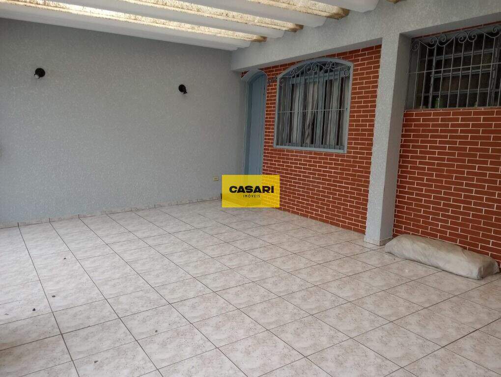 Sobrado para aluguel no bairro Rudge Ramos, São Bernardo do Campo - Casari Imóveis: 