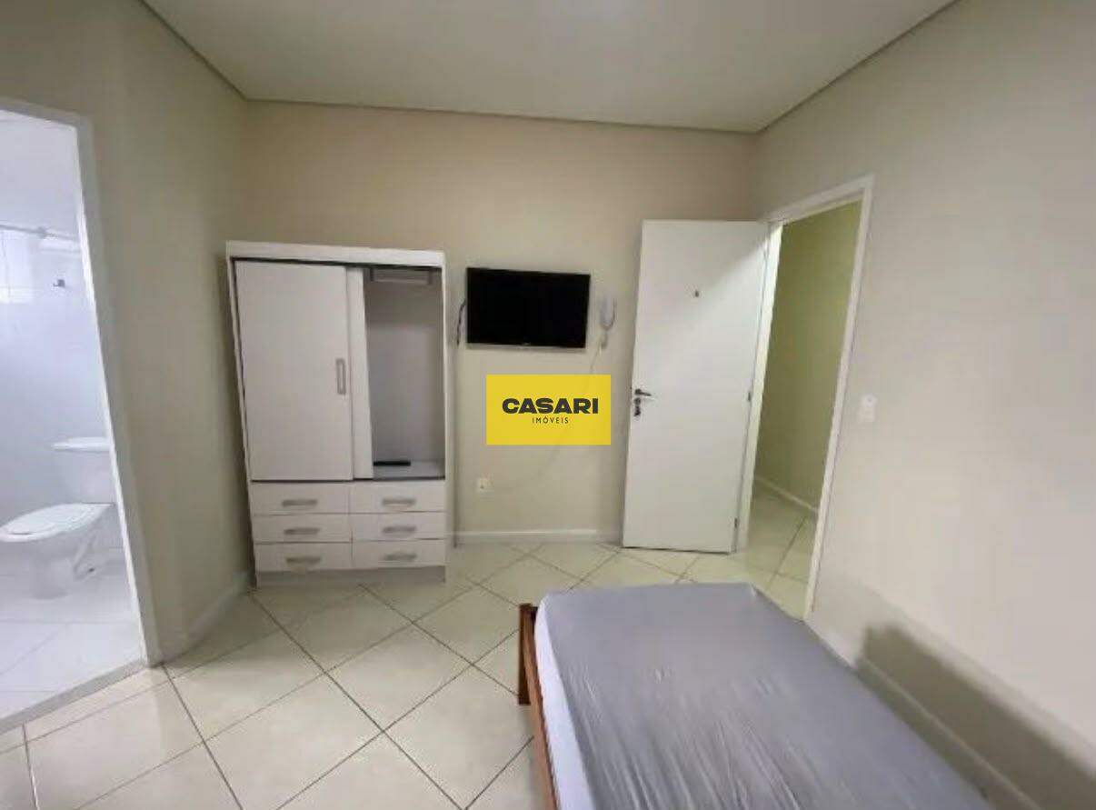 Kitnet para para aluguel no bairro Rudge Ramos, São Bernardo do Campo - Casari Imóveis: 
