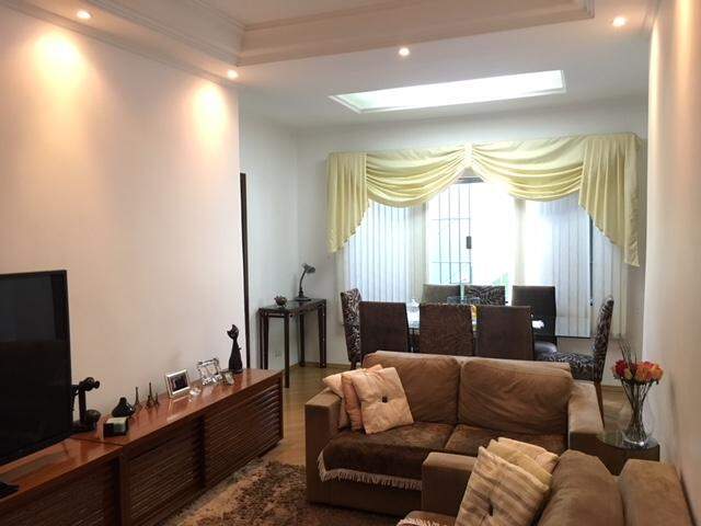 Casa para à venda no bairro Jordanópolis, São Bernardo do Campo - Casari Imóveis: 