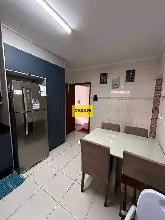 Sobrado para à venda no bairro Jordanópolis, São Bernardo do Campo - Casari Imóveis: 