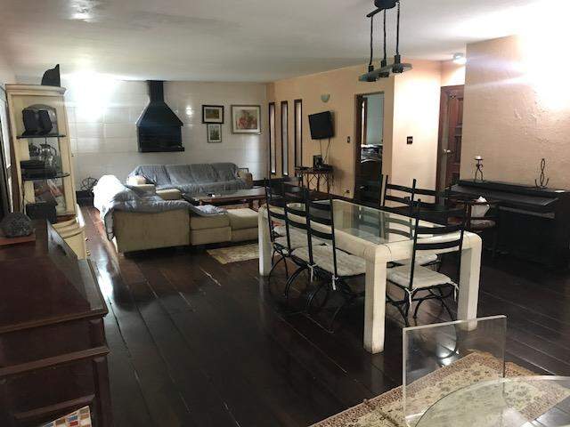 Casa para à venda no bairro Chácara Inglesa, São Bernardo do Campo - Casari Imóveis: 
