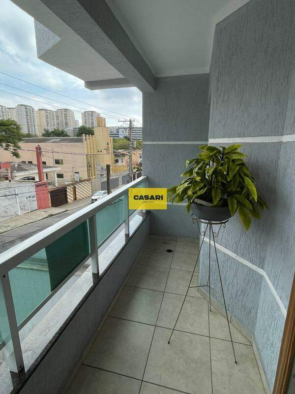 Sobrado para à venda no bairro Vila Assunção, Santo André - Casari Imóveis: 