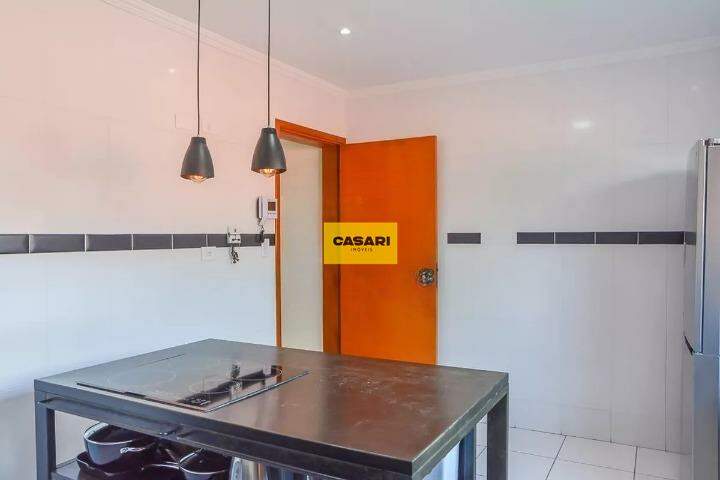 Sobrado para à venda no bairro Baeta Neves, São Bernardo do Campo - Casari Imóveis: 