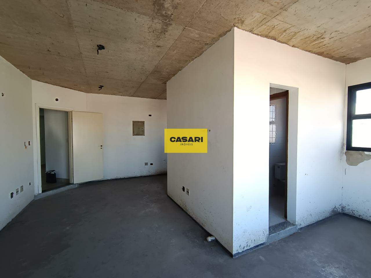 Sala para à venda no bairro Nova Petrópolis, São Bernardo do Campo - Casari Imóveis: 