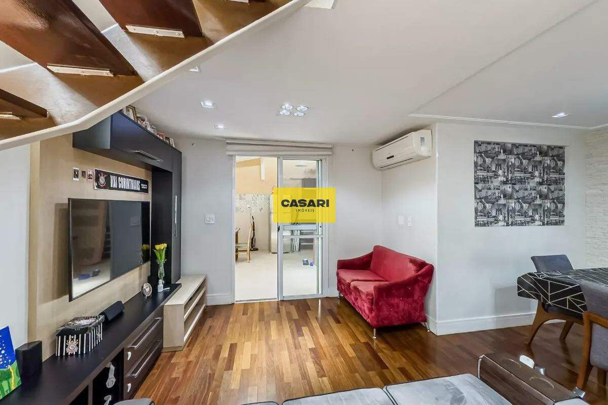 Casa para à venda no bairro Jordanópolis, São Bernardo do Campo - Casari Imóveis: 