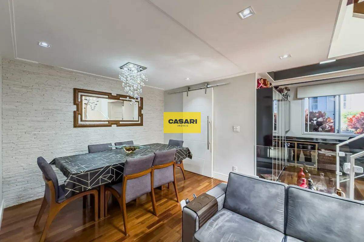 Casa para à venda no bairro Jordanópolis, São Bernardo do Campo - Casari Imóveis: 