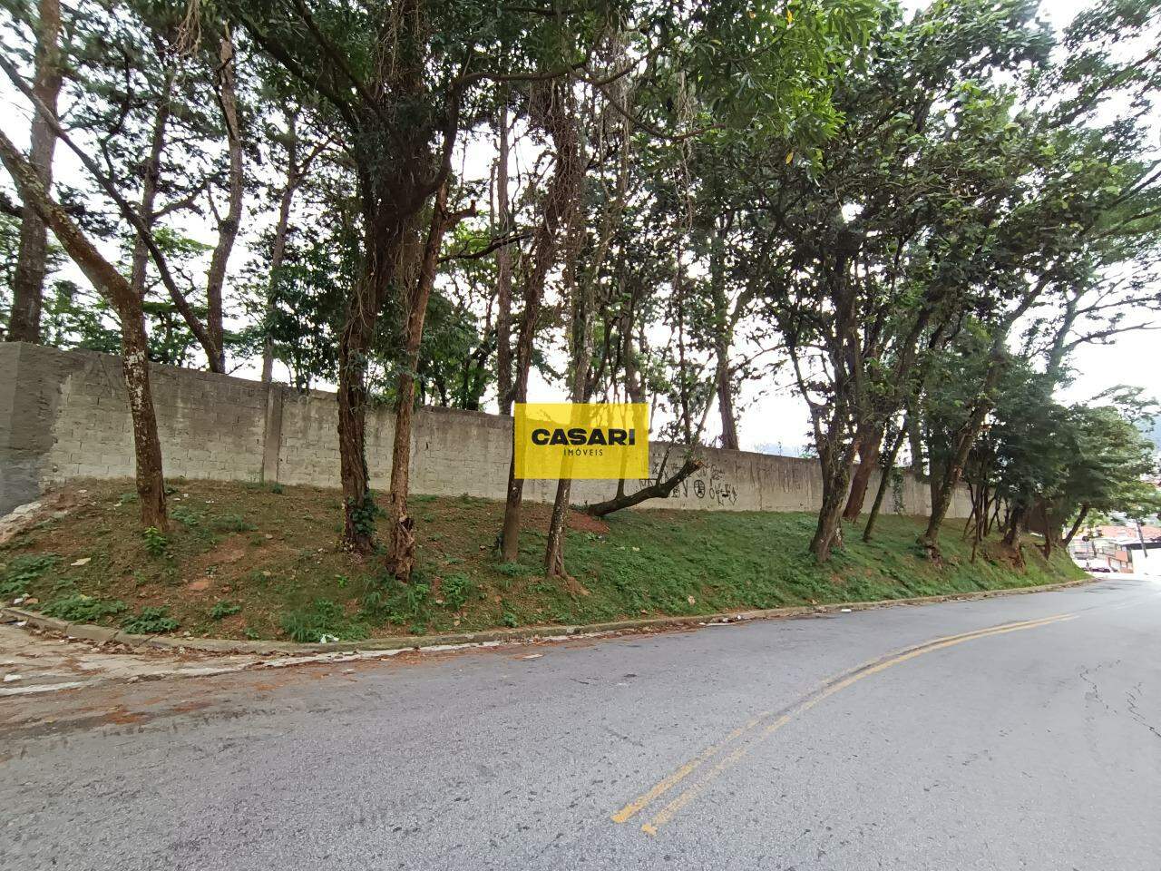 Terreno para à venda no bairro Ferrazópolis, São Bernardo do Campo - Casari Imóveis: 